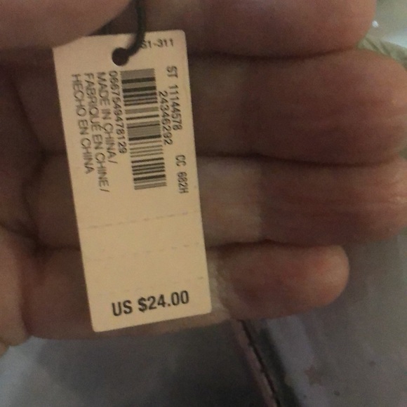 Victorias Secret clear makeup/toiletries bag. NWT - Picture 2 of 2